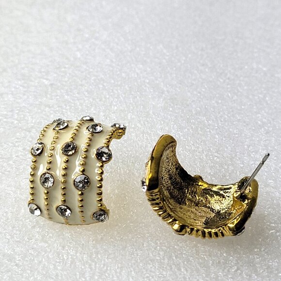 White and Crystal Small Earrings - Picture 3 of 7